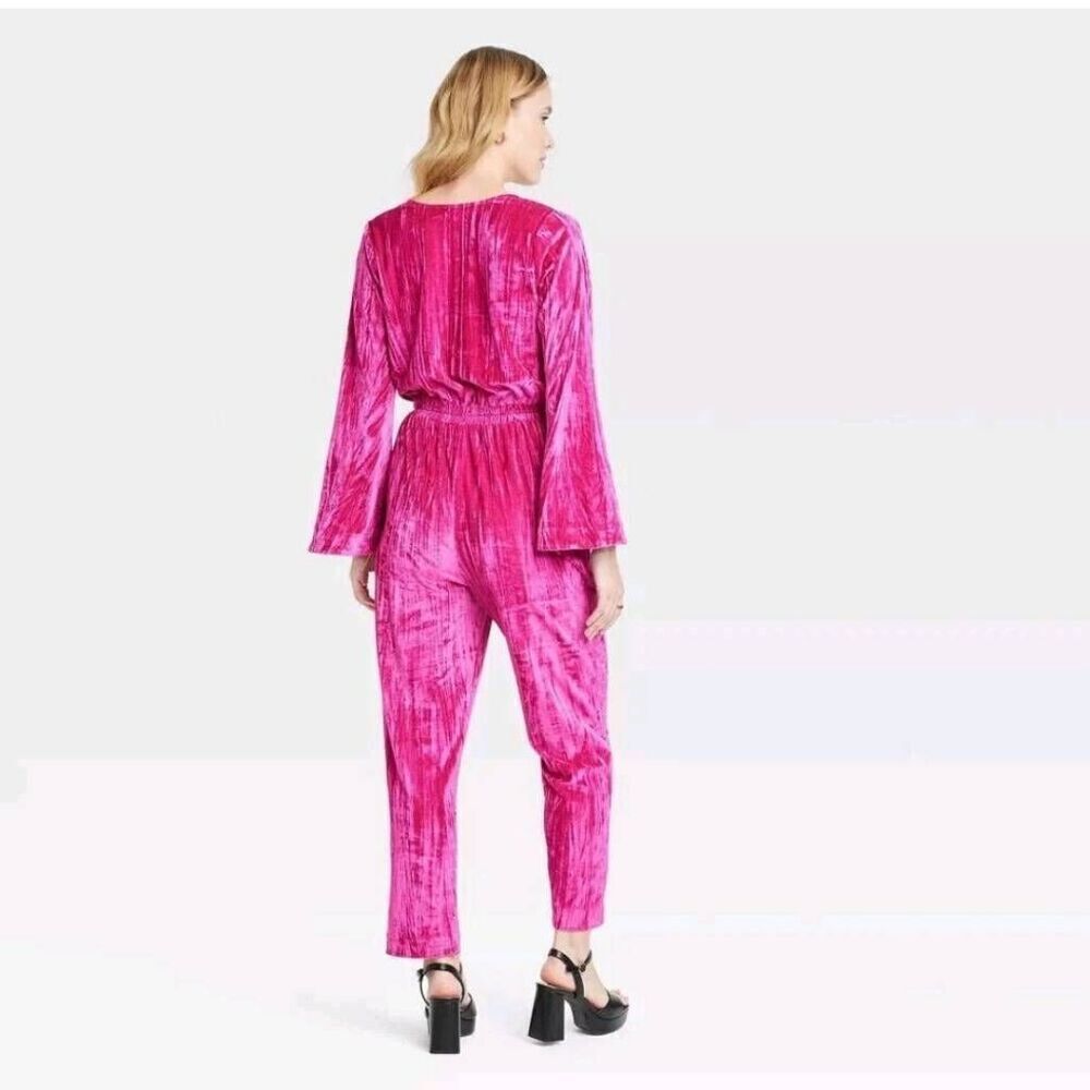 A New Day Women's Bell Long Sleeve Velour Jumpsuit Hot Pink Size SMALL - NEW